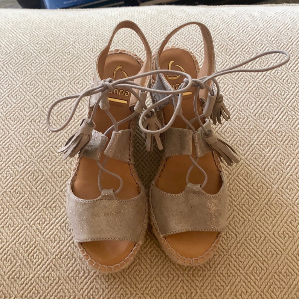 Kaanas Espadrille Wedges